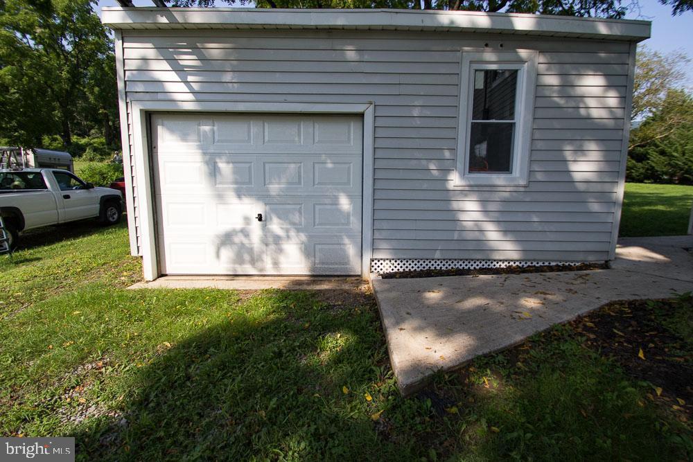 21280 Mt Lena Road Boonsboro, MD 21713 - Photo 3 of 5 Gallery Image 3
