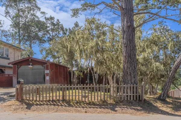 $725,000 | Benito Avenue, Pacific Grove, CA 93950