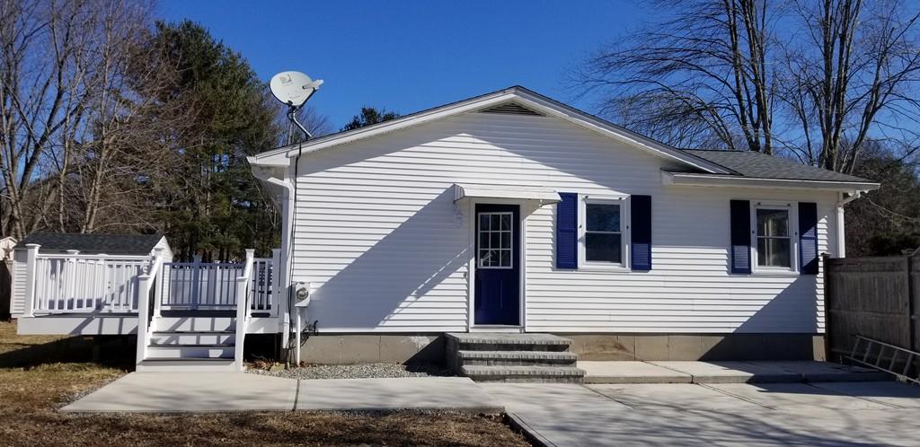 76 Penncastle Street Springfield, MA 01129 - Photo 1 of 26