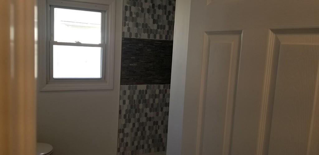 76 Penncastle Street Springfield, MA 01129 - Photo 13 of 26
