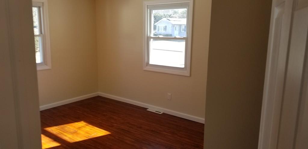 76 Penncastle Street Springfield, MA 01129 - Photo 15 of 26