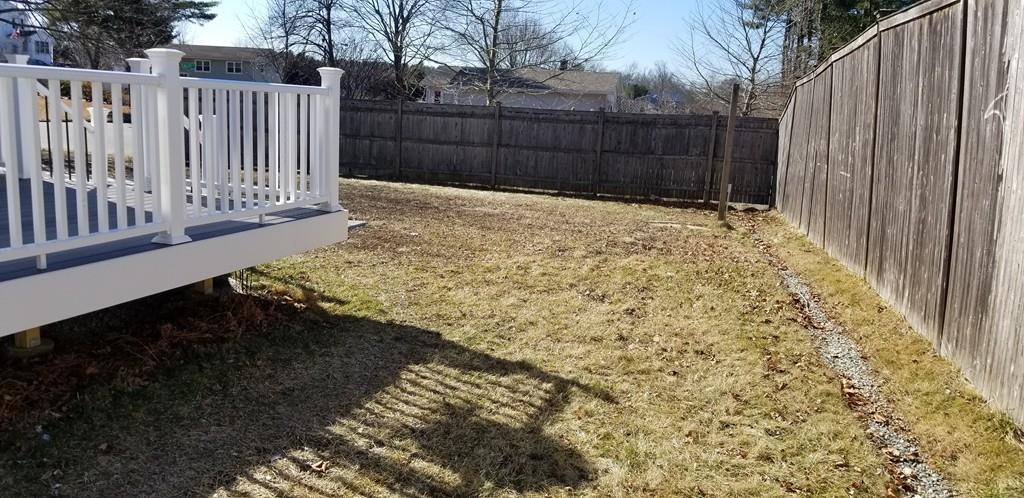 76 Penncastle Street Springfield, MA 01129 - Photo 24 of 26