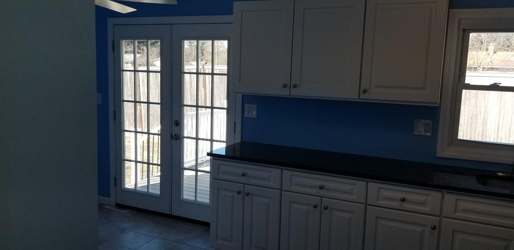 76 Penncastle Street Springfield, MA 01129 - Photo 8 of 26