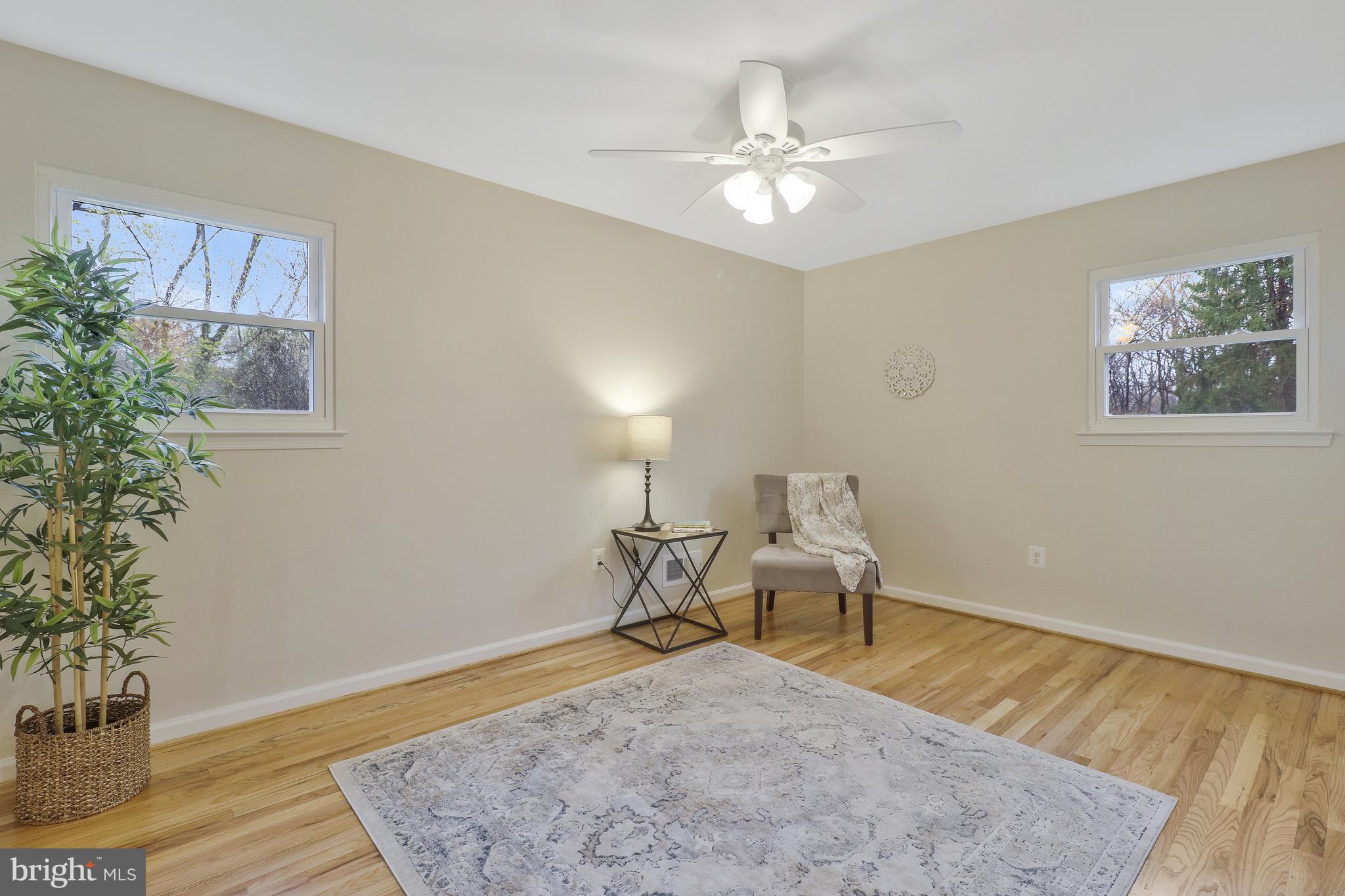 6017 Commack Court Springfield, VA 22152 - Photo 35 of 59 Bedroom #2