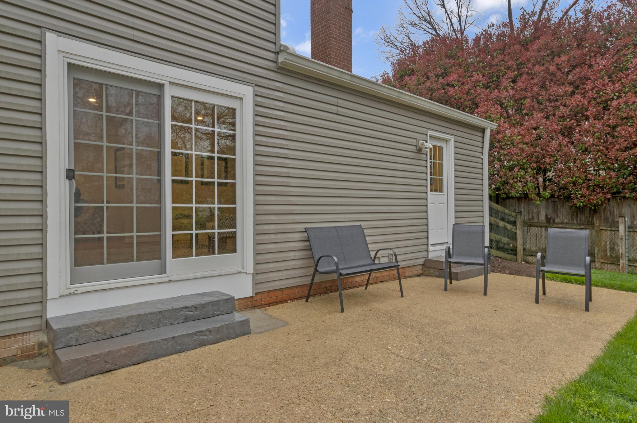 6017 Commack Court Springfield, VA 22152 - Photo 48 of 59 Rear Exterior