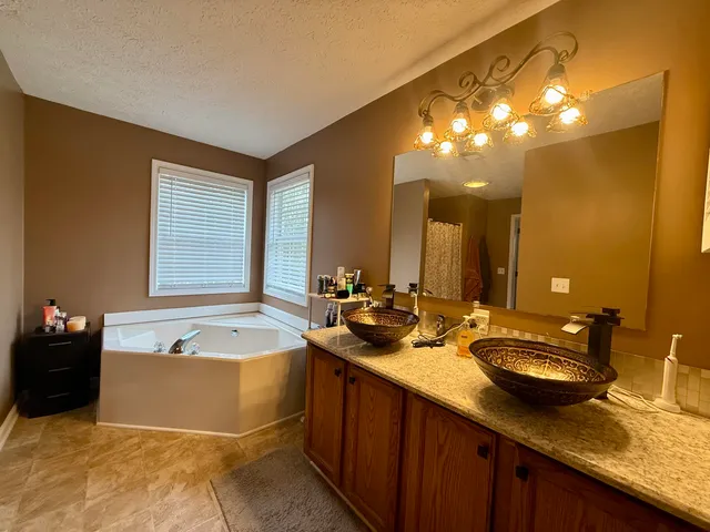 $549,900 | 106 Heddy Road, Greenwood, SC 29646