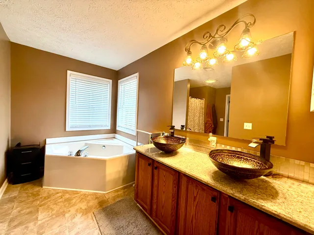 $549,900 | 106 Heddy Road, Greenwood, SC 29646