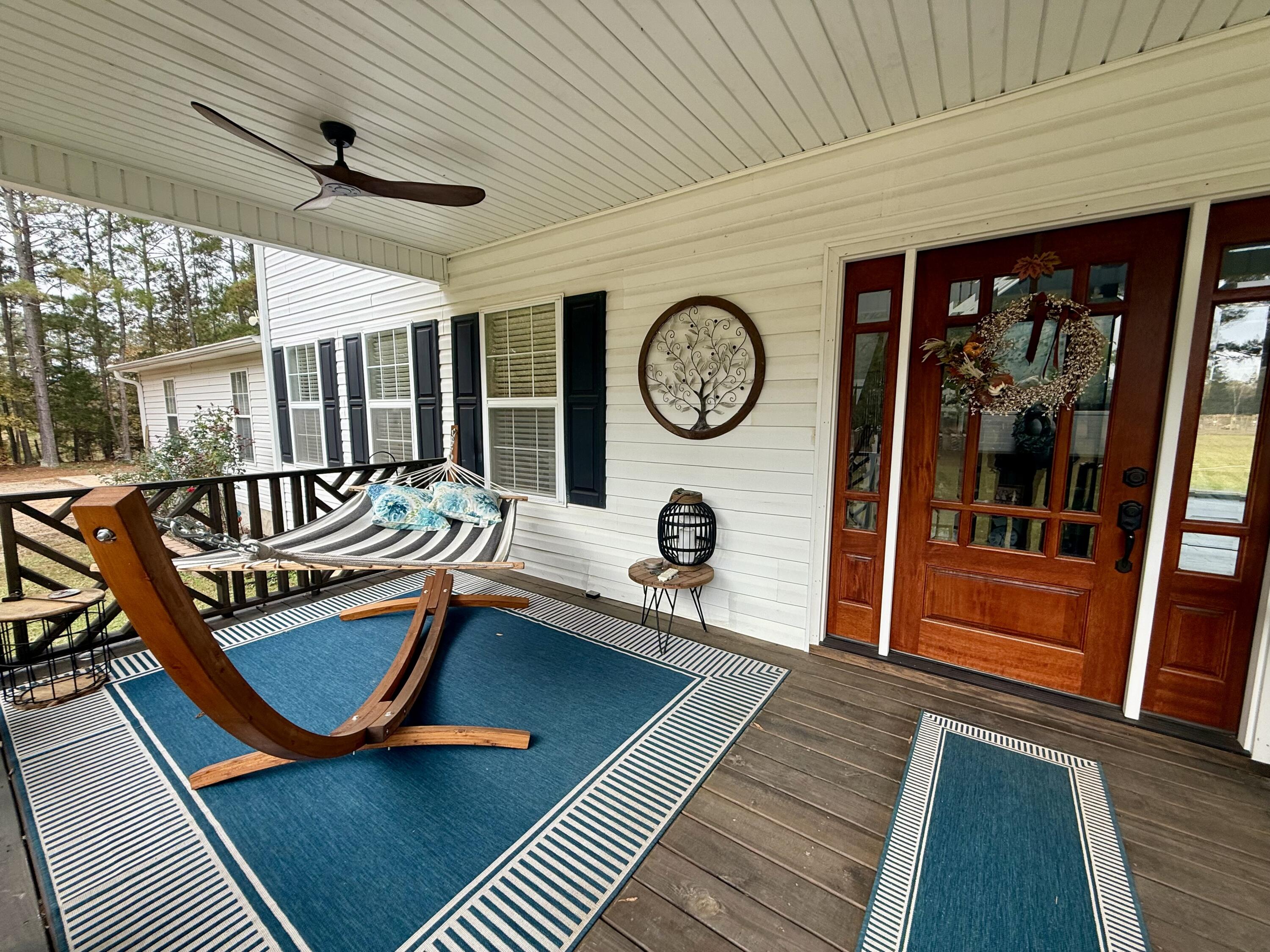 106 Heddy Road Greenwood, SC 29646 - Photo 3 of 32 Front porch