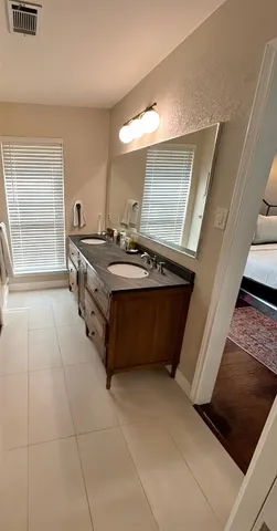 $2,770 | 9007 Spring Lake Drive, Austin, TX 78750