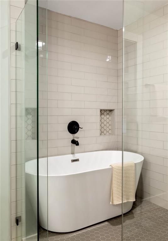 1535 Deerwood Drive Decatur, GA 30030 - Photo 19 of 30