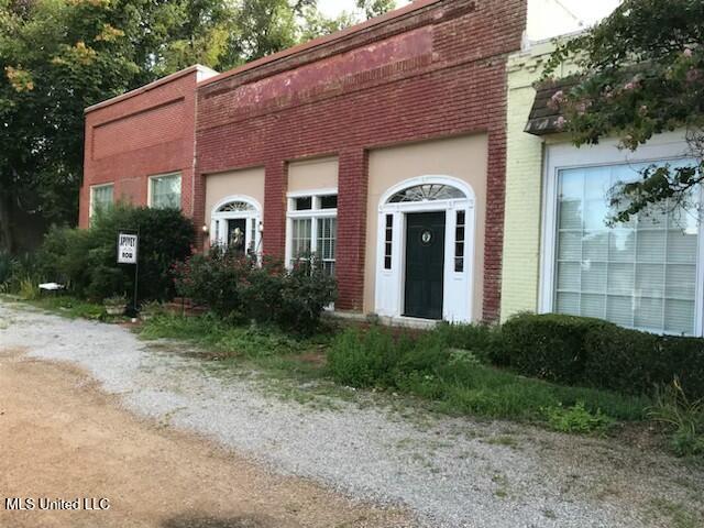 111 Main Street Lyon, MS 38645 - Photo 3 of 9 111 Main Lyon 2