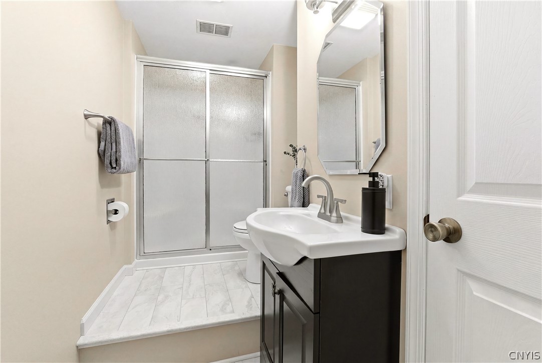 1703 Lincoln Lane Rome, NY 13440 - Photo 23 of 33