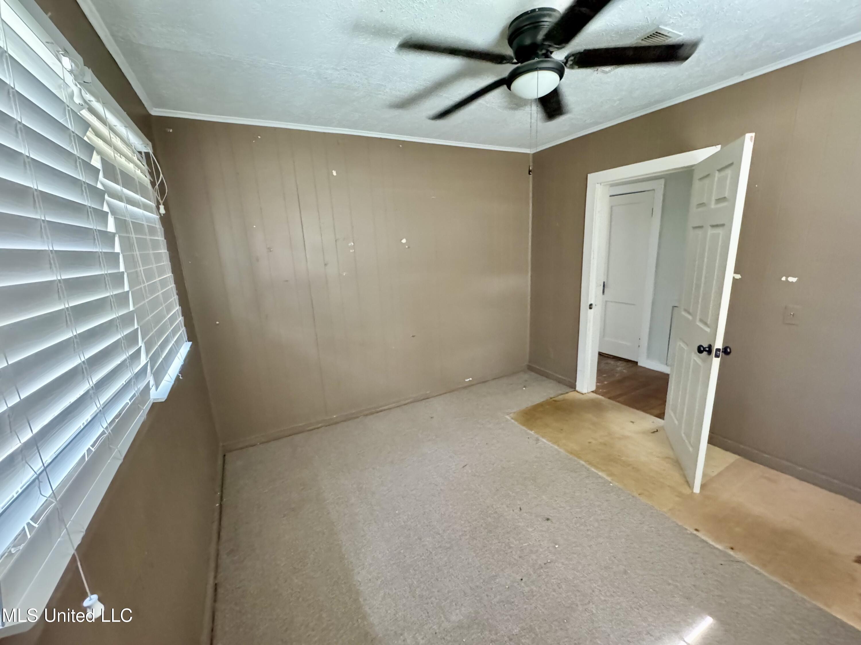 214 East Church Street Quitman, MS 39355 - Photo 5 of 22 Bedroom 2 upstairs