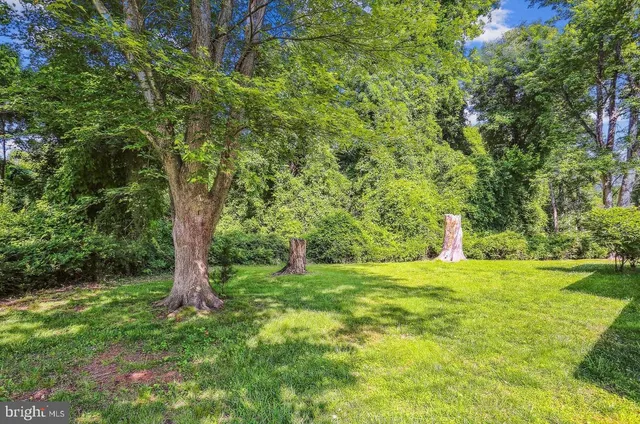 $975,000 | 11730 Glen Mill Road, Potomac, MD 20854