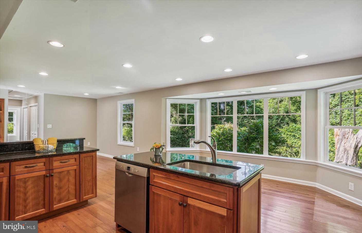 11730 Glen Mill Road Potomac, MD 20854 - Photo 3 of 16