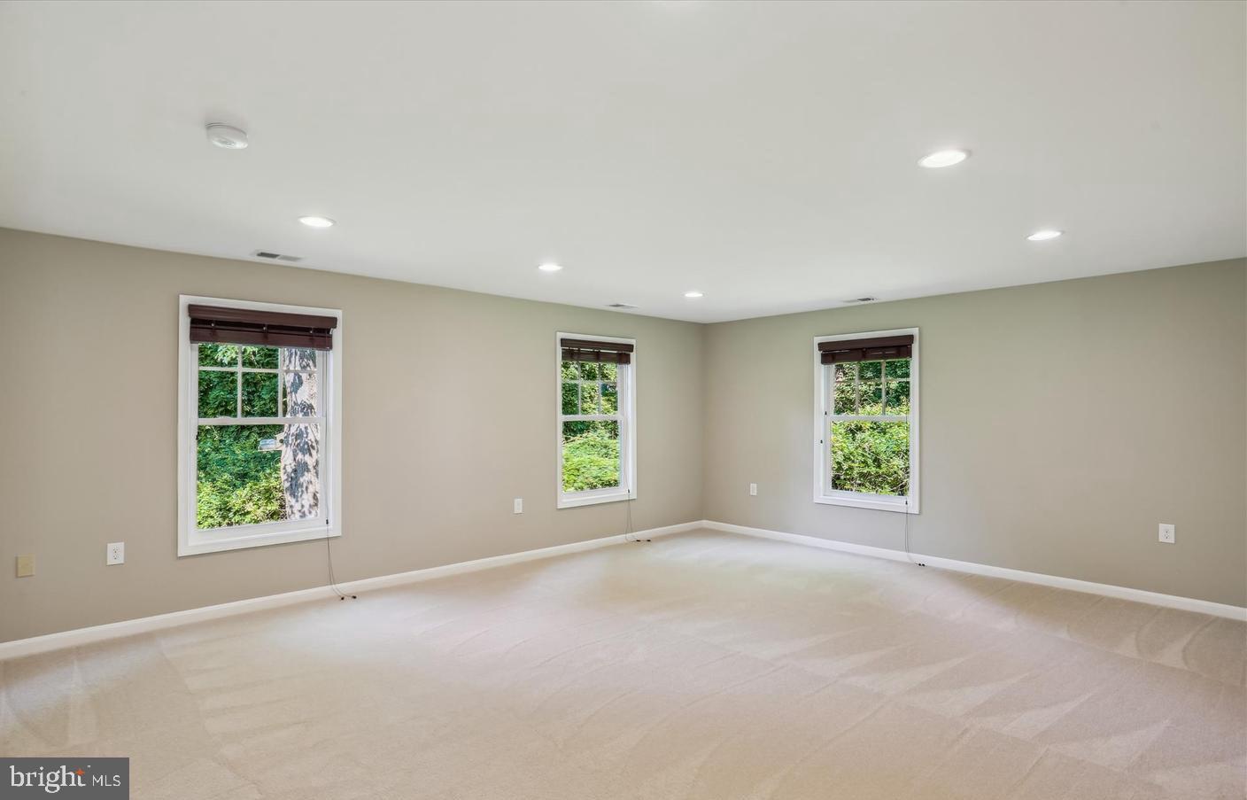 11730 Glen Mill Road Potomac, MD 20854 - Photo 9 of 16