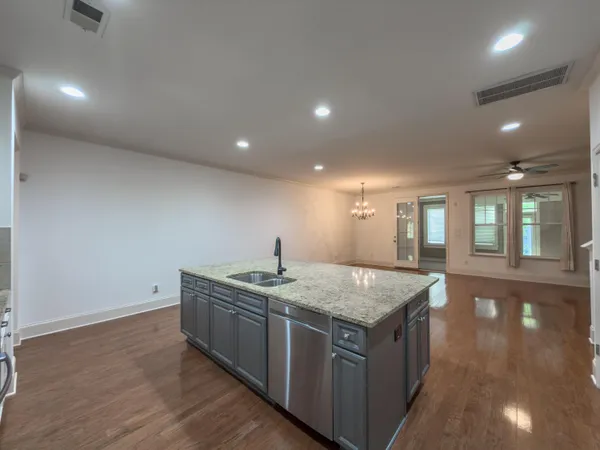 $3,500 | 1988 Kings Gate Lane, Mount Pleasant, SC 29466