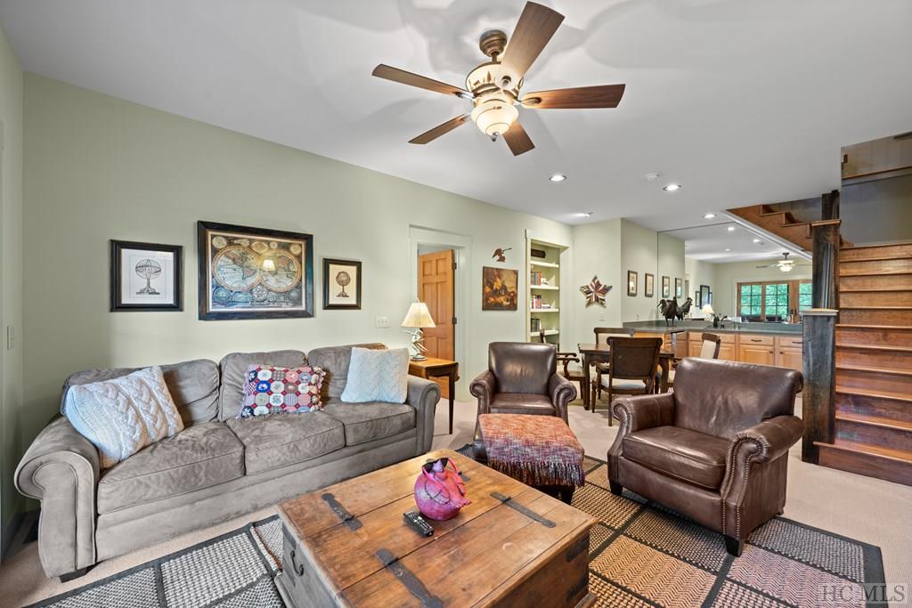 392 Rendezvous Ridge Cashiers, NC 28717 - Photo 47 of 75 Gallery Image 47