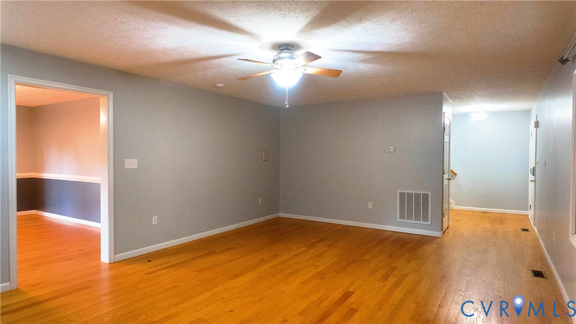 450 Fishel Road Winchester, VA 22602 - Photo 3 of 15