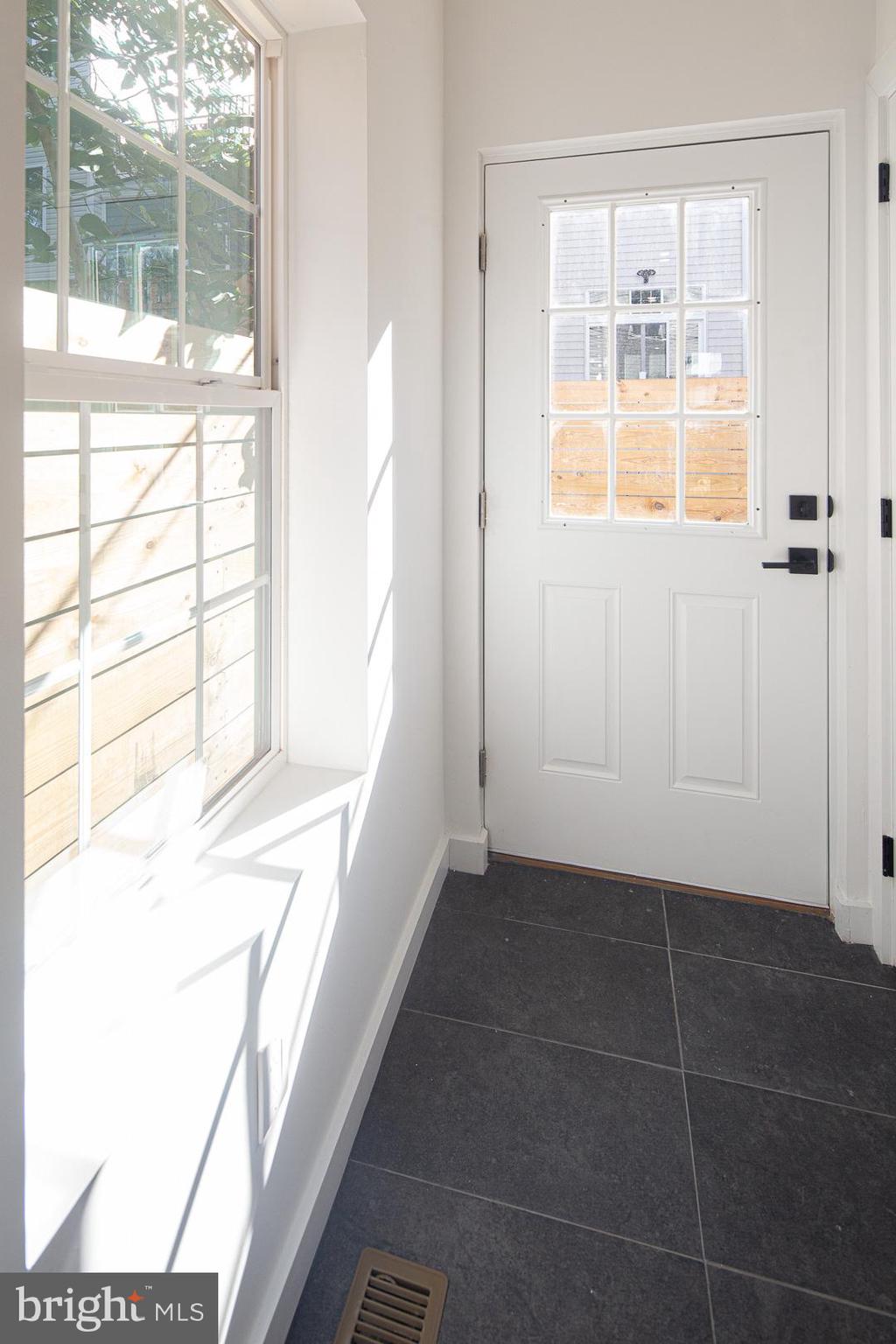 1936 Reed Street Philadelphia, PA 19146 - Photo 20 of 44 Main Floor Mud Area Near Backyard