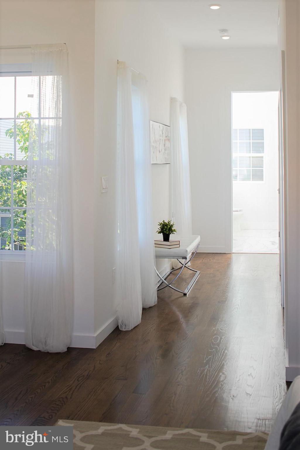 1936 Reed Street Philadelphia, PA 19146 - Photo 34 of 44 Master Suite