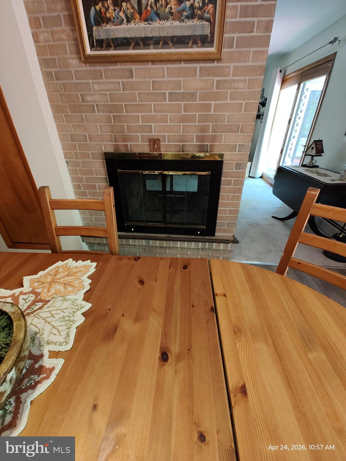 2813 Summit Avenue Baltimore, MD 21234 - Photo 19 of 58 Dining area side of fireplace!
