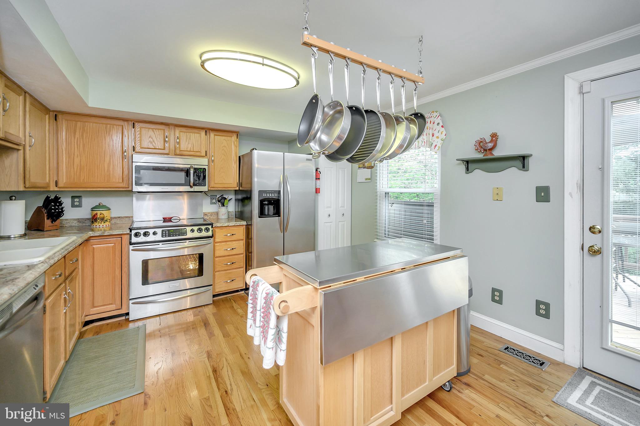 12974 Augustus Court Woodbridge, VA 22192 - Photo 15 of 50