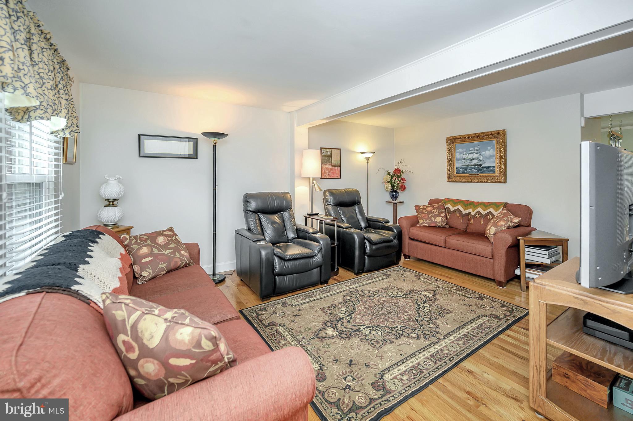 12974 Augustus Court Woodbridge, VA 22192 - Photo 5 of 50