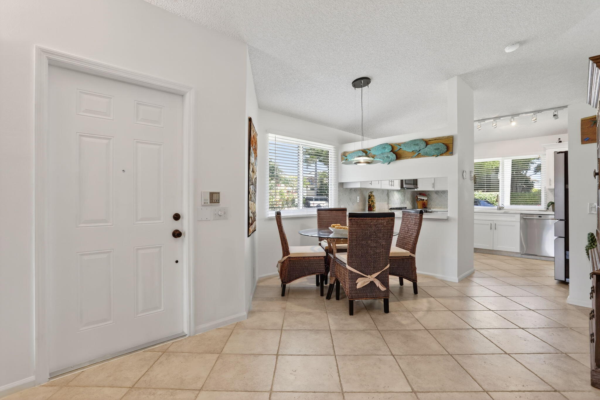 6806 Via Regina Boca Raton, FL 33433 - Photo 11 of 51 a dining room well furnished