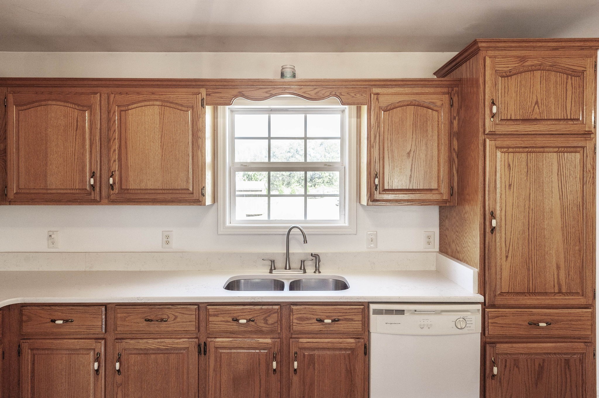 531 Governor Hall Road Castalian Springs, TN 37031 - Photo 12 of 57