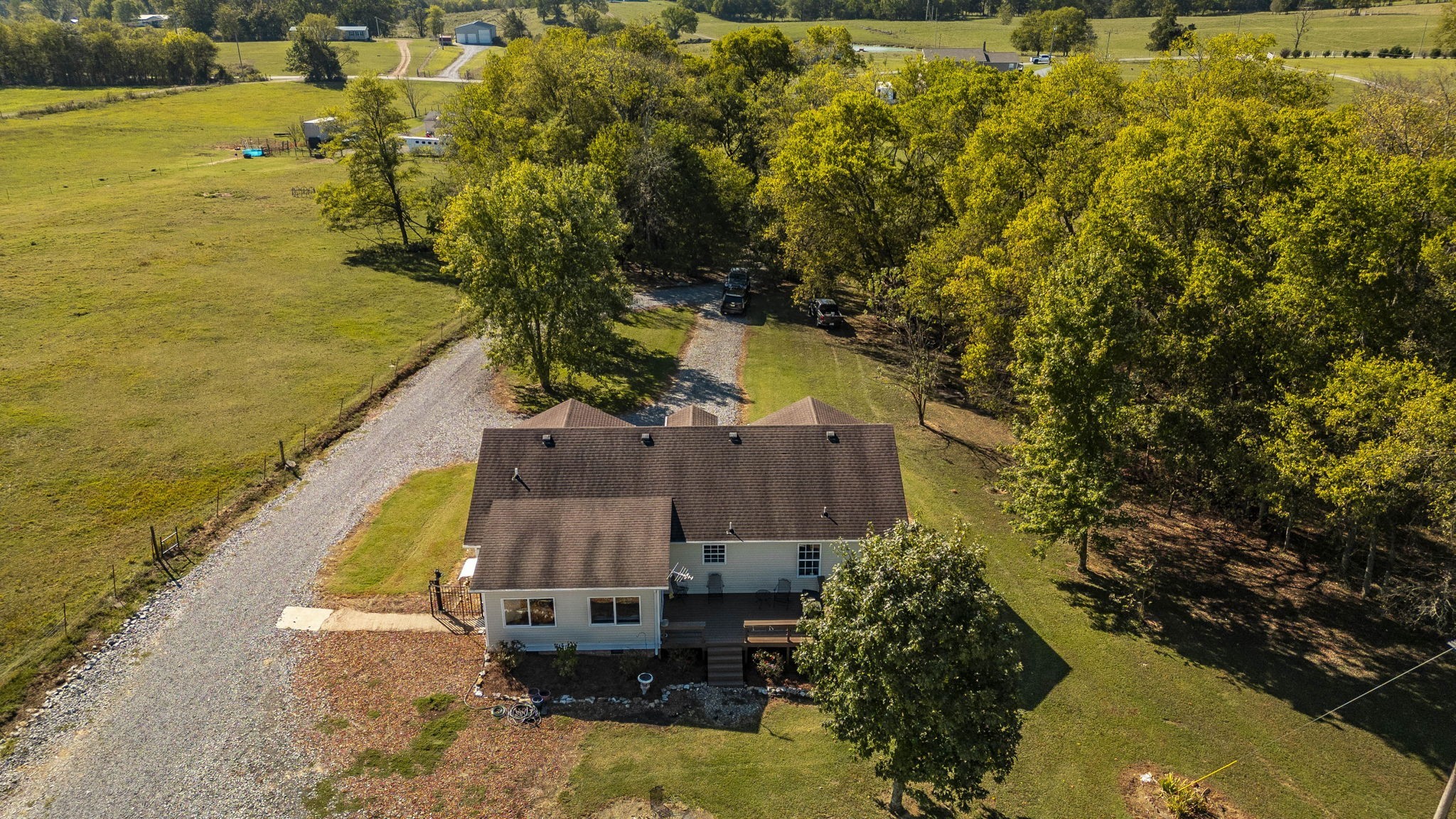 531 Governor Hall Road Castalian Springs, TN 37031 - Photo 39 of 57