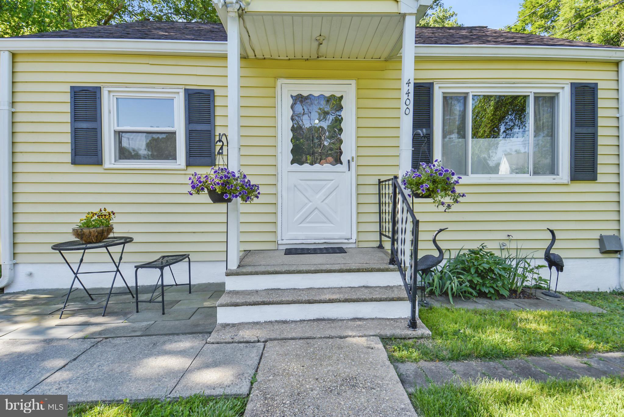 4400 Garrett Park Road Silver Spring, MD 20906 - Photo 2 of 30 a front view of a house with a porch