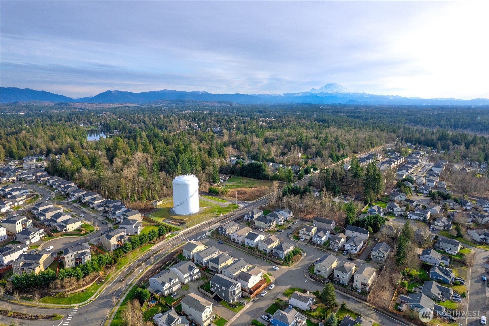 20316 Southeast 259th Street Covington, WA 98042 - Photo 4 of 32