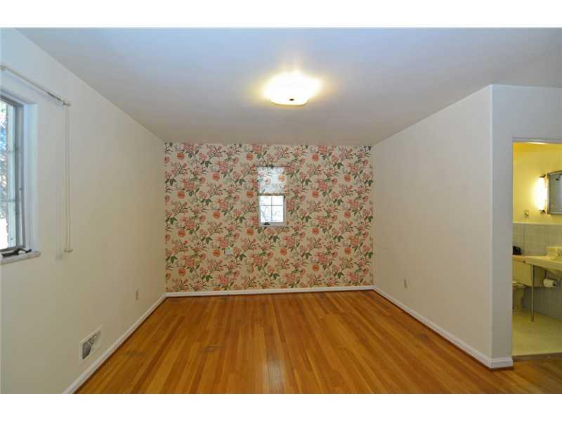 627 West Waldheim Road Fox Chapel, PA 15215 - Photo 10 of 22 Master Bedroom. Spacious and bright, the master suite provides hardwood flooring, neutral paint, three closets (one is a cedar closet) and a private en suite bath.