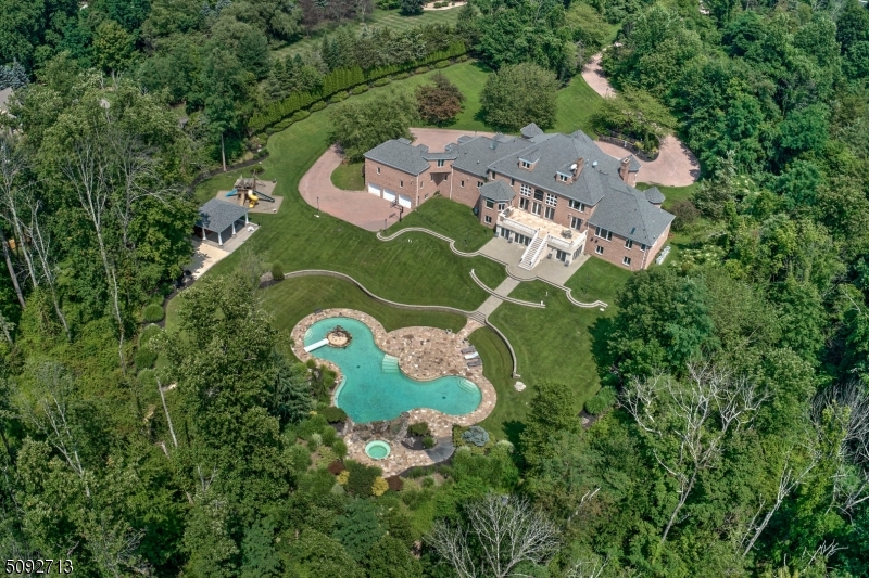 22 Sherwood Farm Road Far Hills, NJ 07931 - Photo 1 of 50