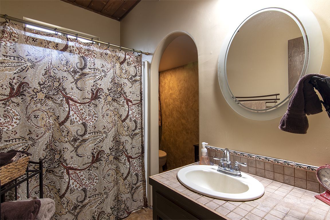 27180 Golden Rod Road Idyllwild, CA 92549 - Photo 33 of 57 Main floor full bath