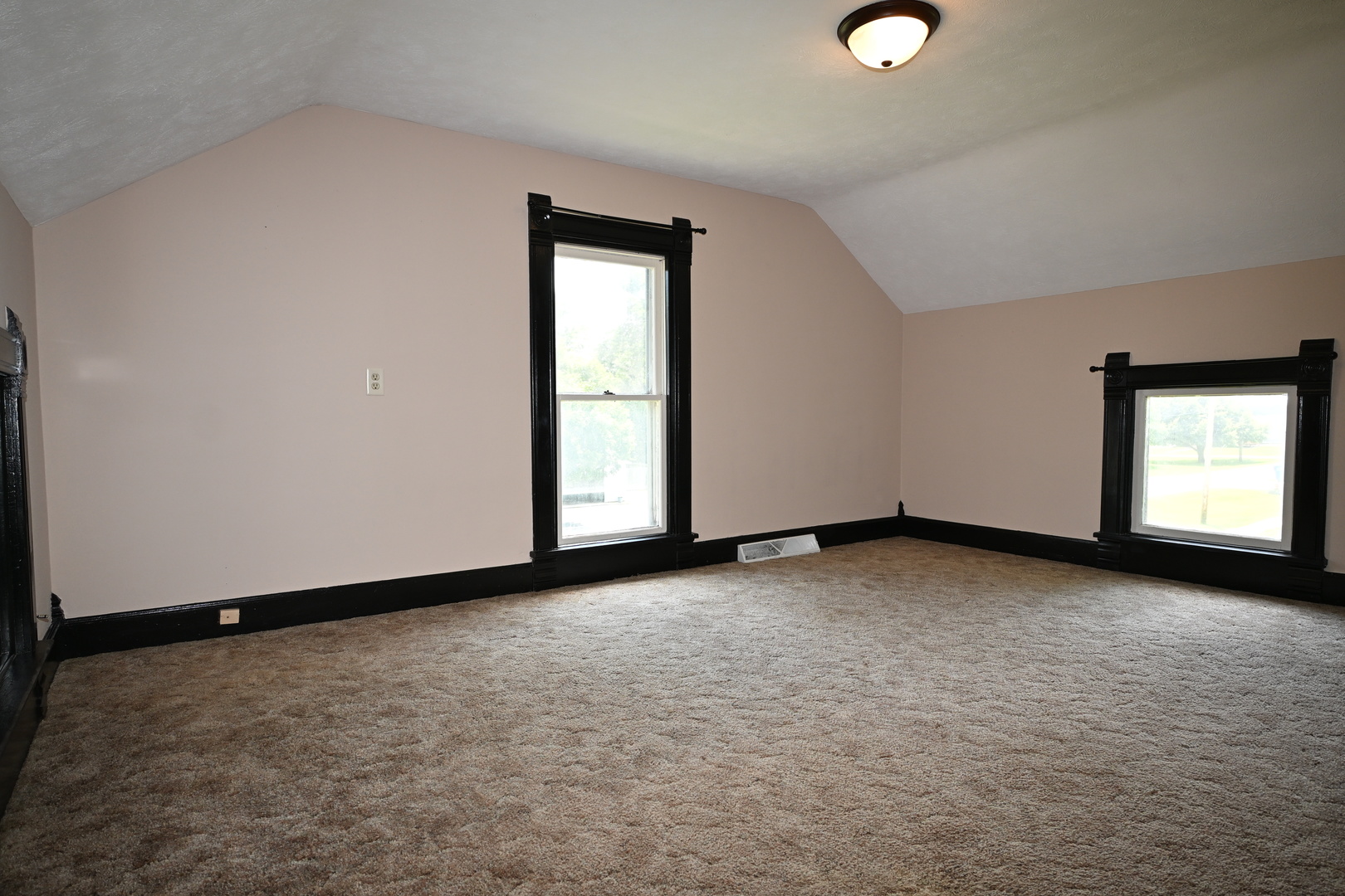 302 South Summit Street El Paso, IL 61738 - Photo 19 of 22
