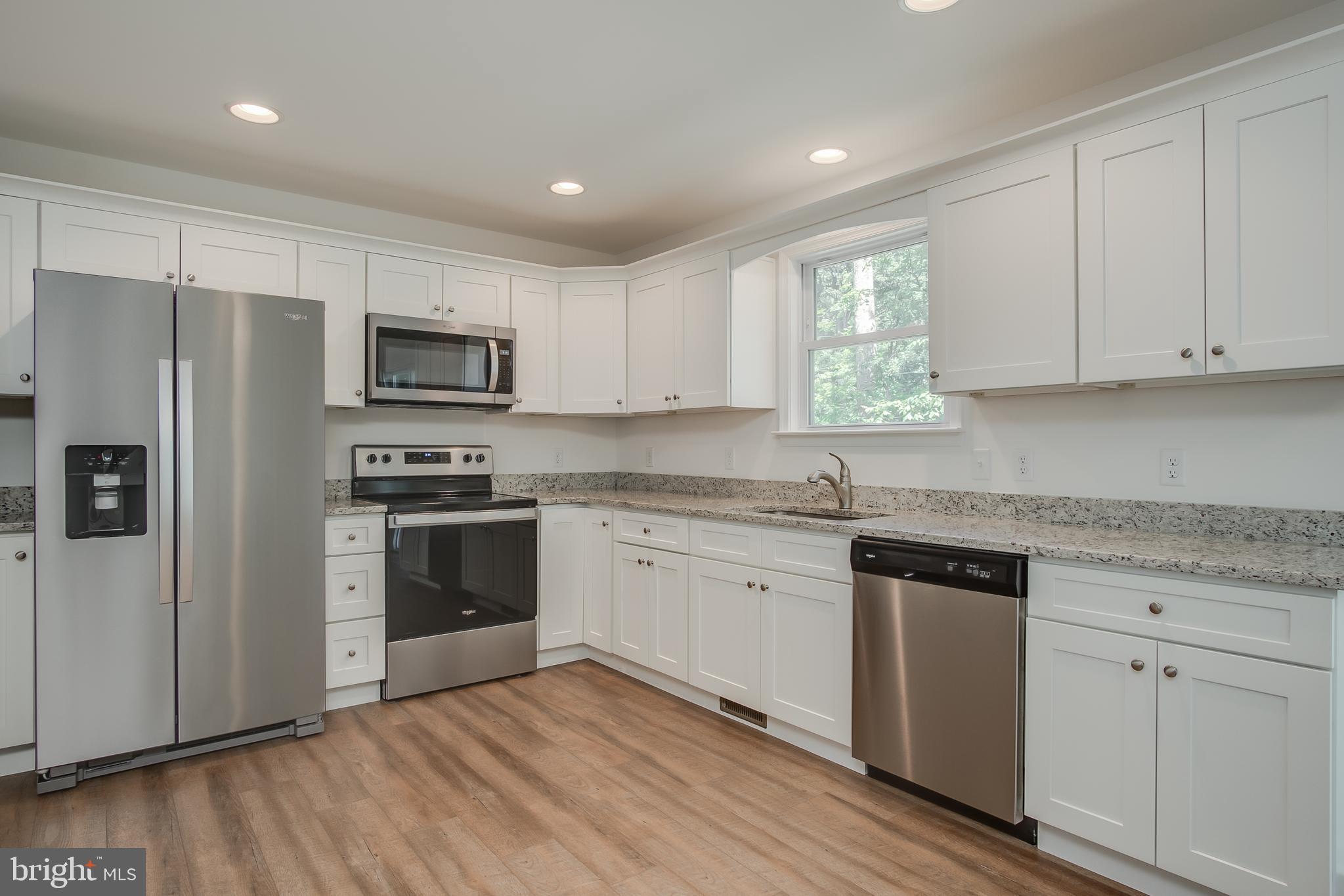 42 Stone Ridge Road Harpers Ferry, WV 25425 - Photo 12 of 28 Kitchen Pic 1