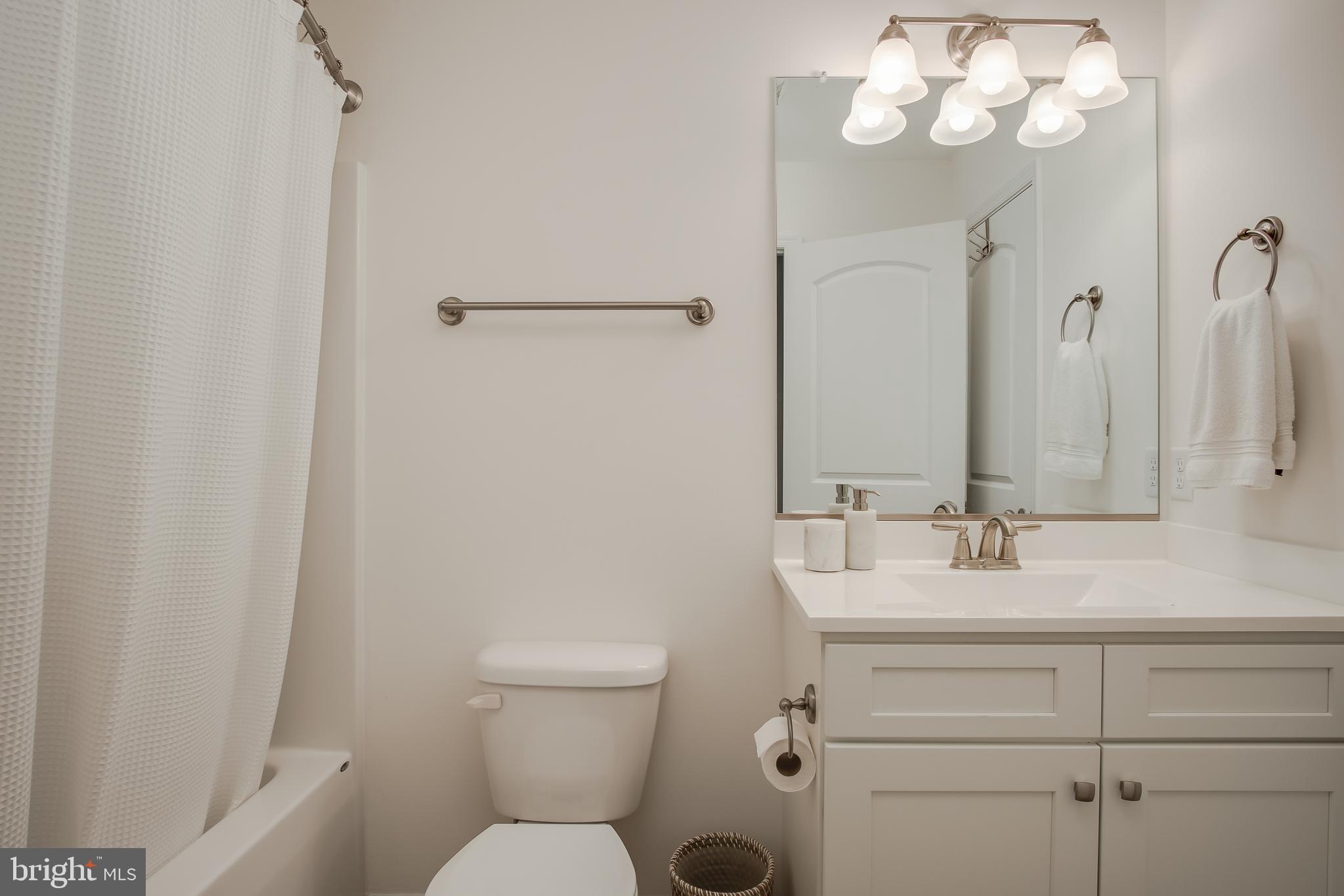 42 Stone Ridge Road Harpers Ferry, WV 25425 - Photo 18 of 28 2nd full bathroom