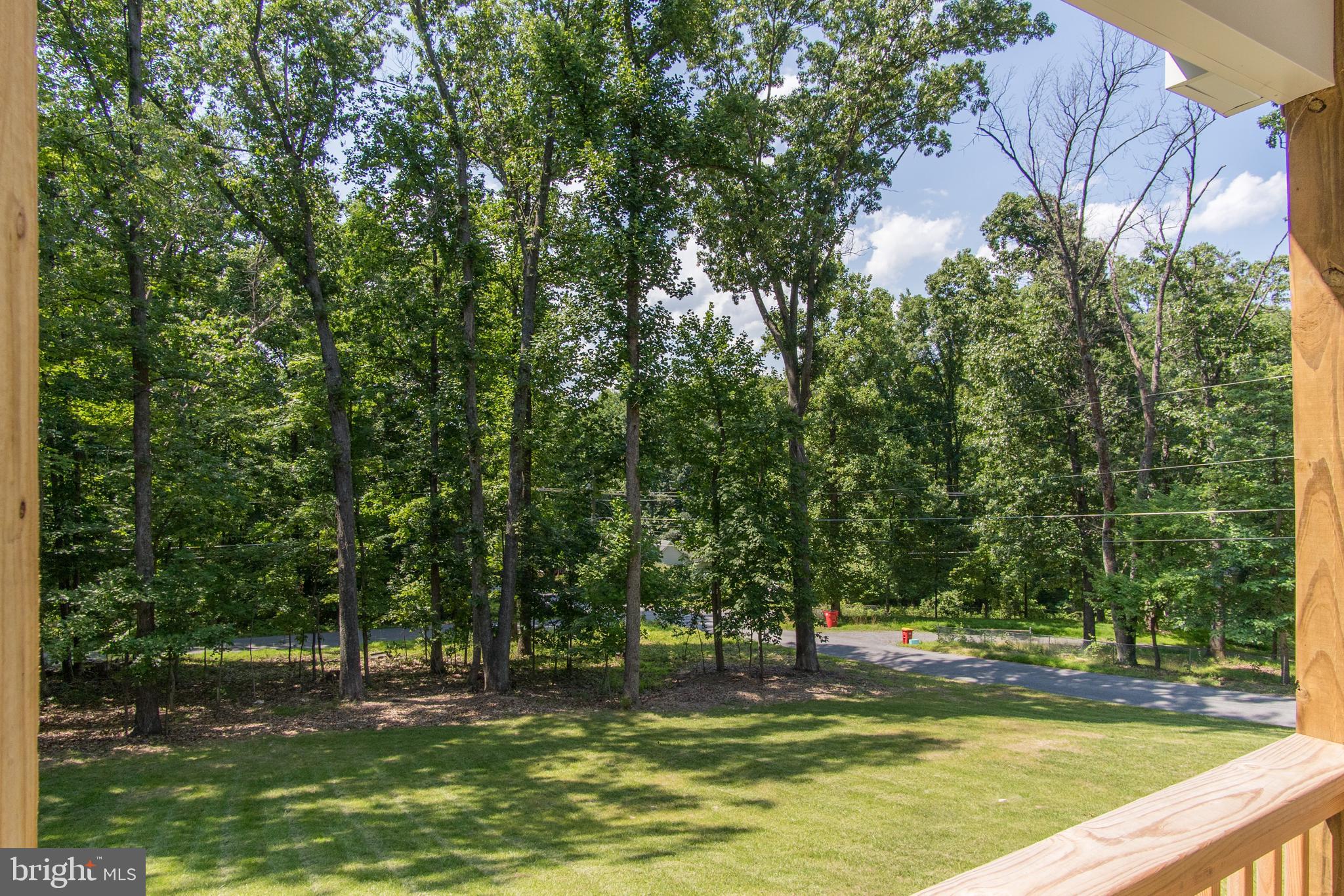 42 Stone Ridge Road Harpers Ferry, WV 25425 - Photo 23 of 28
View from the front Pic 2