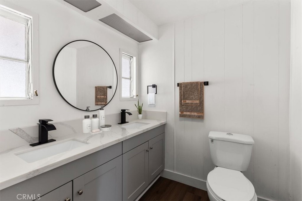 300 North Rampart Street, Unit 127 Orange, CA 92868 - Photo 8 of 29