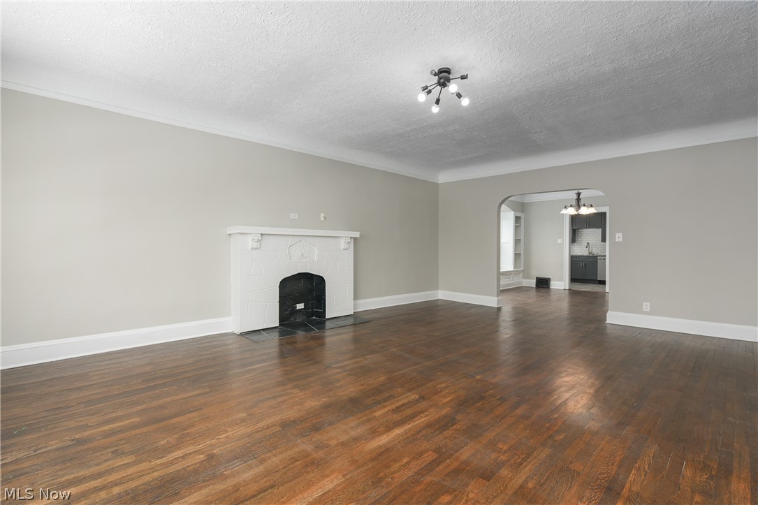 3306 East Overlook Road Cleveland Heights, OH 44118 - Photo 19 of 35