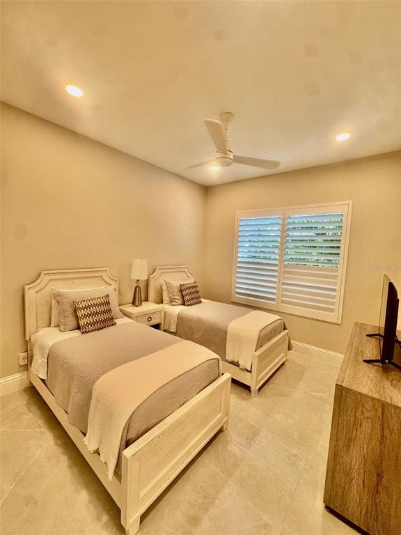 32 Bayhead Lane Osprey, FL 34229 - Photo 15 of 24