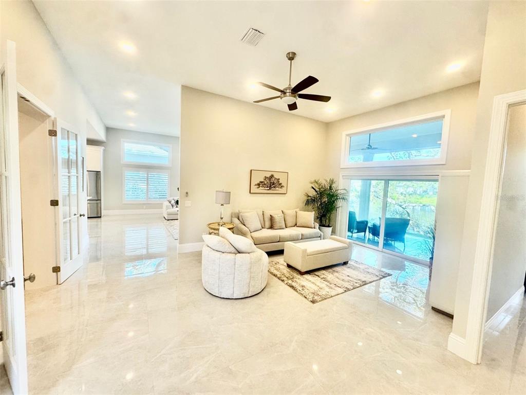 32 Bayhead Lane Osprey, FL 34229 - Photo 3 of 24