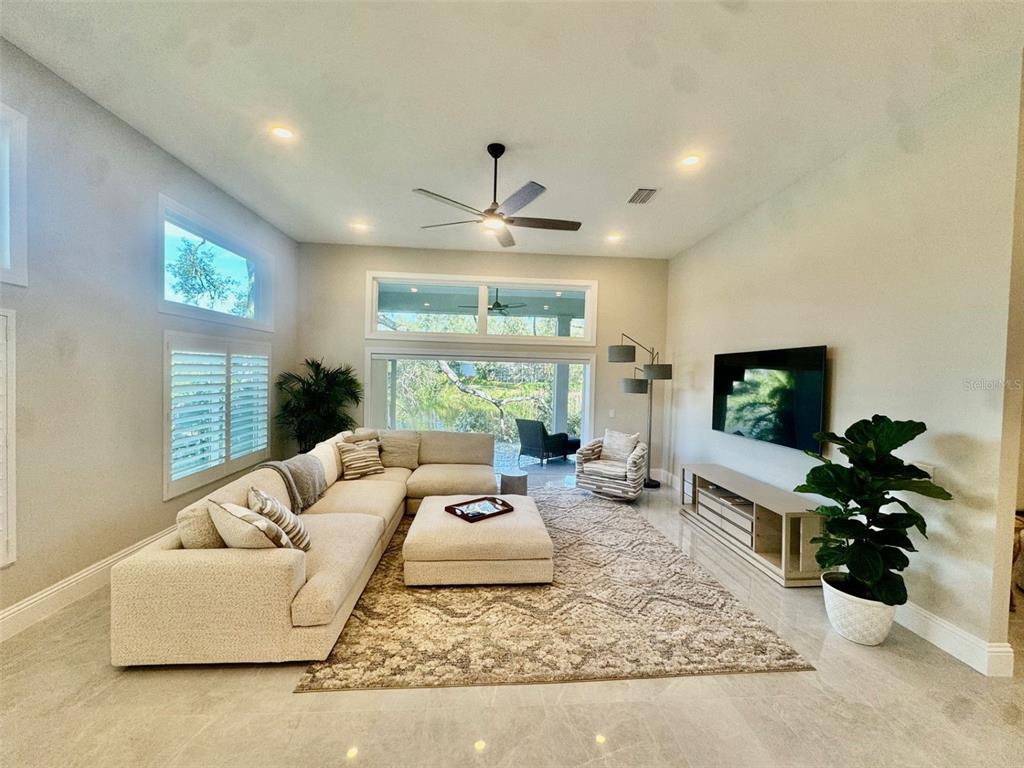 32 Bayhead Lane Osprey, FL 34229 - Photo 4 of 24