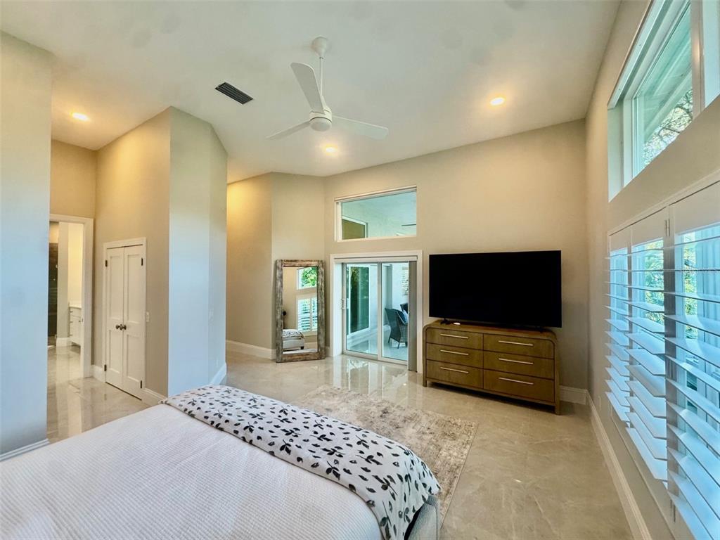 32 Bayhead Lane Osprey, FL 34229 - Photo 10 of 24