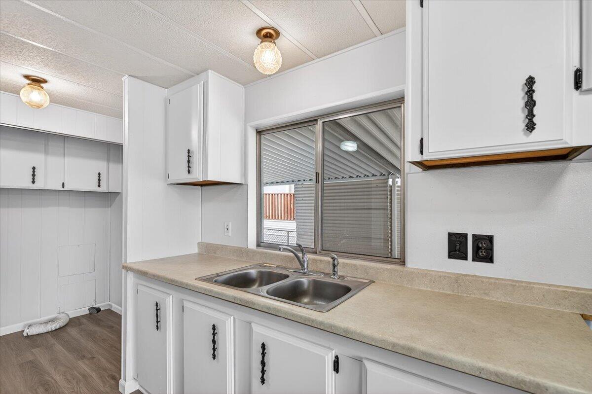 8401 Old Stage Road, Unit 56 Central Point, OR 97502 - Photo 6 of 28