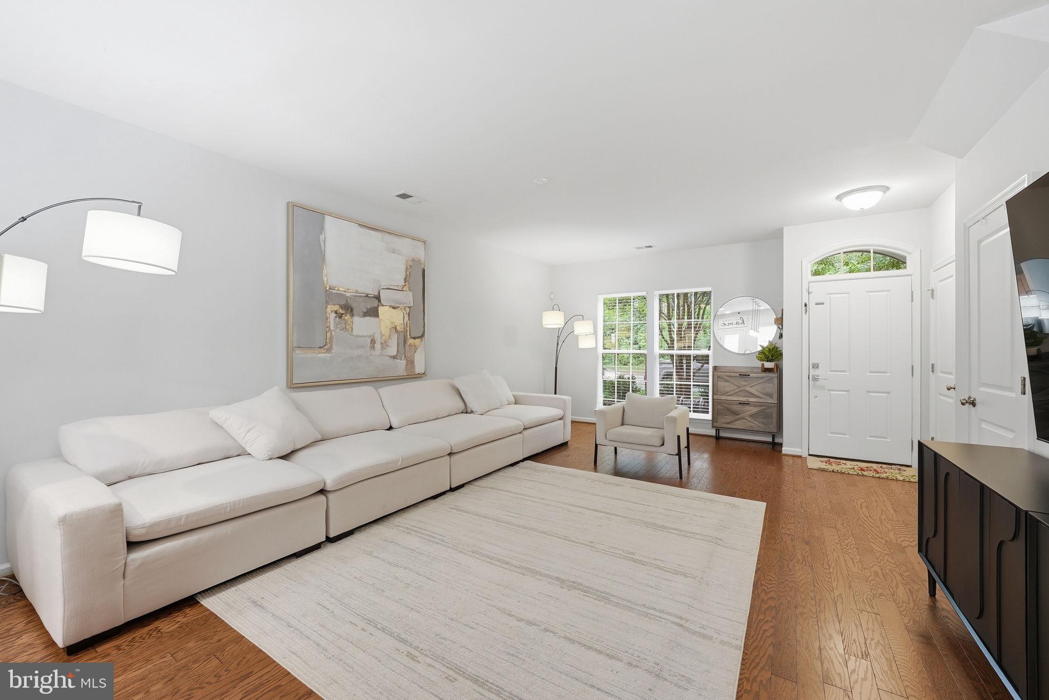 214 Shields Road Stafford, VA 22554 - Photo 7 of 47 Bright and inviting living space.