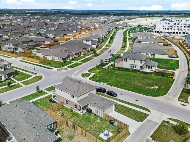 $2,500 | 8201 Daisy Cutter Crossing, Georgetown, TX 78626