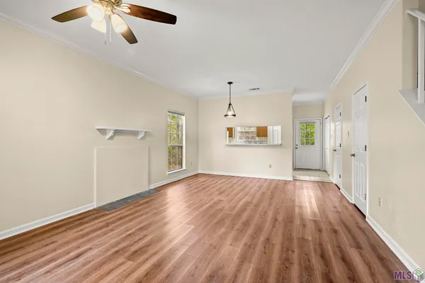 $1,250 | 5335 Rosedown Court, Unit 155, St. Francisville, LA 70775